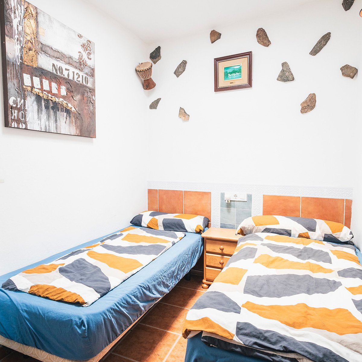 losarcosdellaurel-rooms-trastienda-1